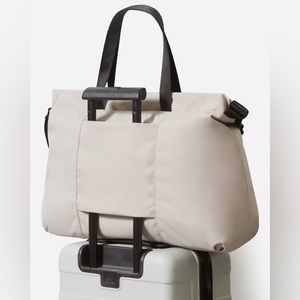 Everlane duffle weekender for men or women